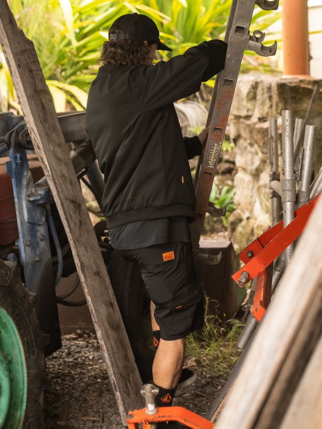 cz Volcom muži oblečení workwear caliper pracovní šortky Černá 6Z0N20205